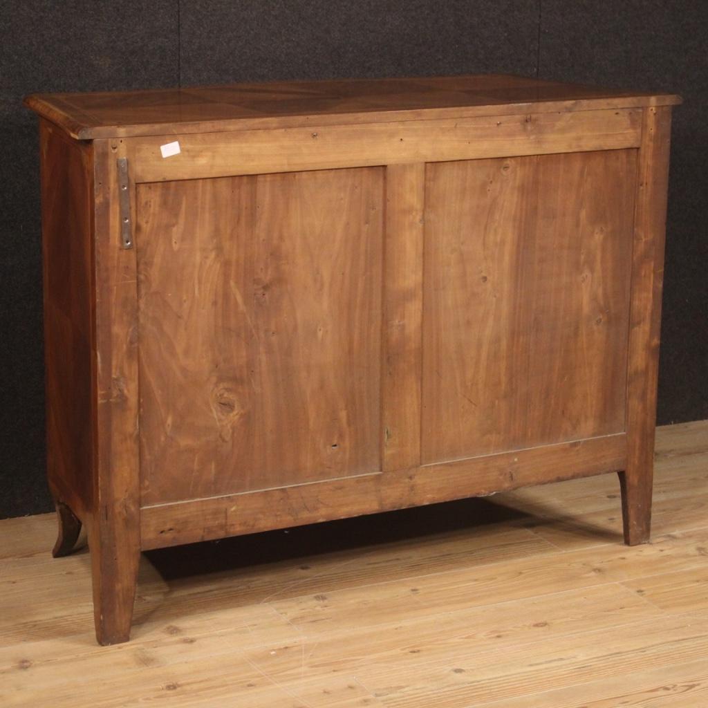 20th Century Inlaid Wood Italian Louis XV Style Dresser, 1950 In Fair Condition In Vicoforte, Piedmont