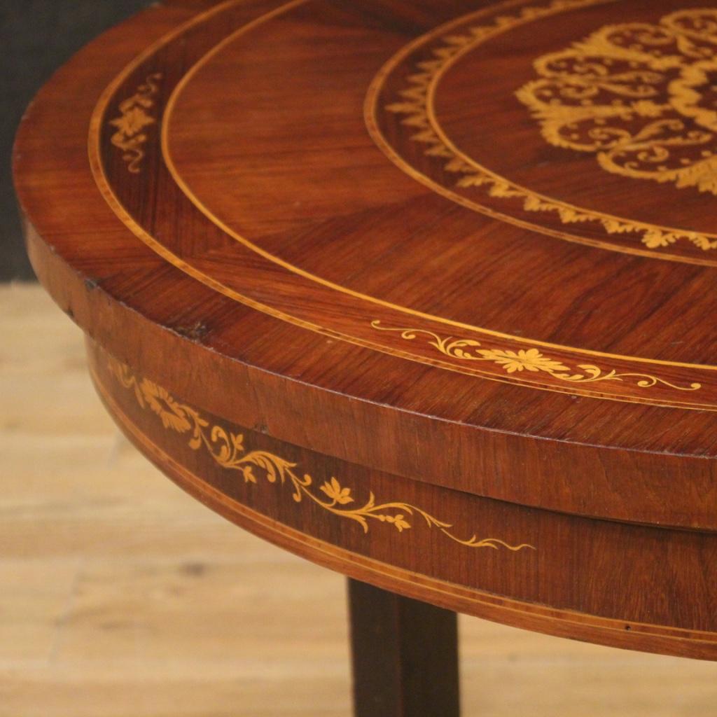 20th Century Inlaid Walnut Rosewood Maple Mahogany Wood Italian Side Table, 1960 im Zustand „Gut“ in Vicoforte, Piedmont