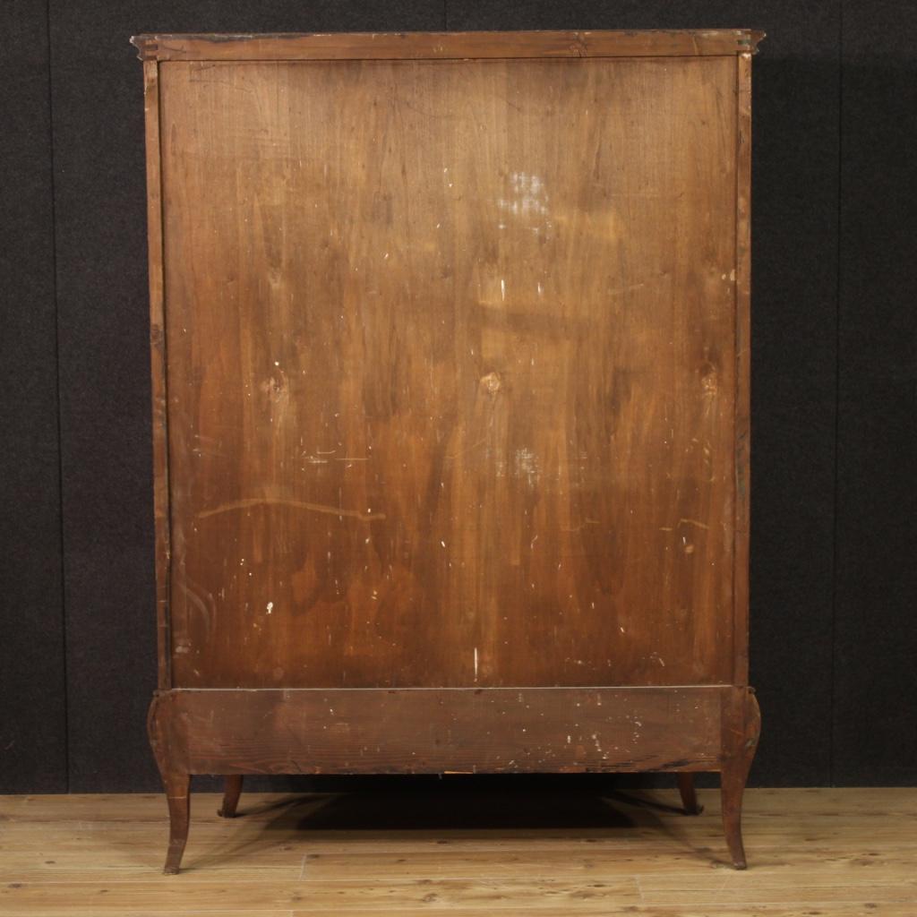 20th Century Inlaid Wood French Napoleon III Style Display Cabinet, 1950 In Good Condition For Sale In Vicoforte, Piedmont