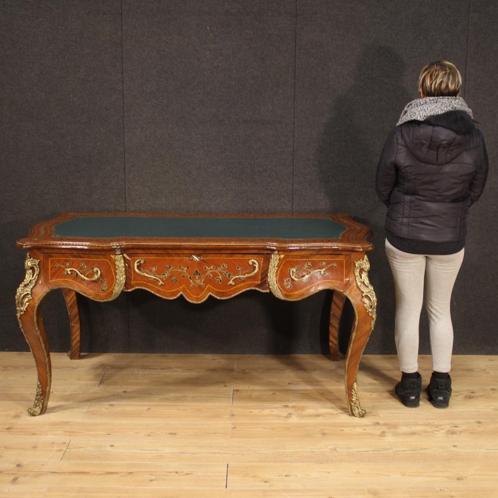 20th Century Inlaid Wood Gold Bronze Italian Writing Desk Napoleon III Style in vendita 5