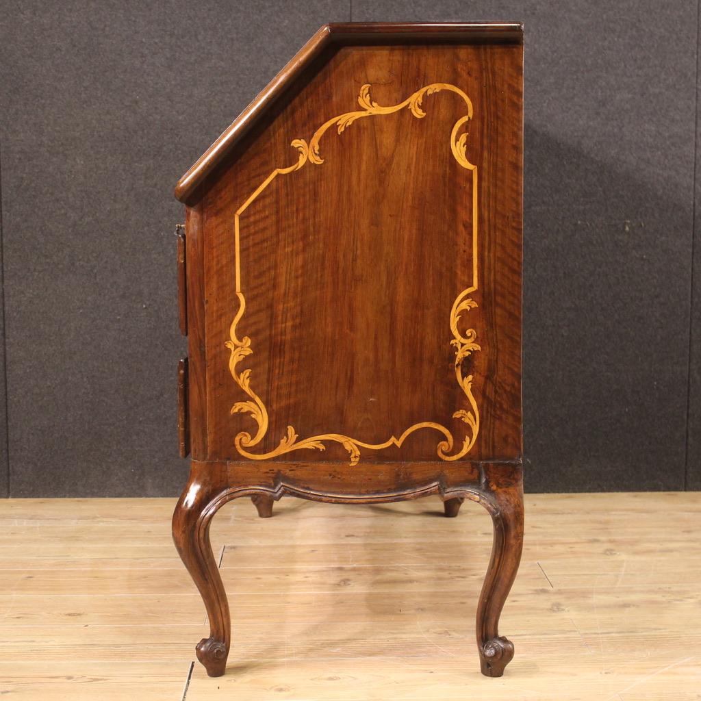20th Century Inlaid Wood Italian Bureau Desk, 1920 in vendita 4