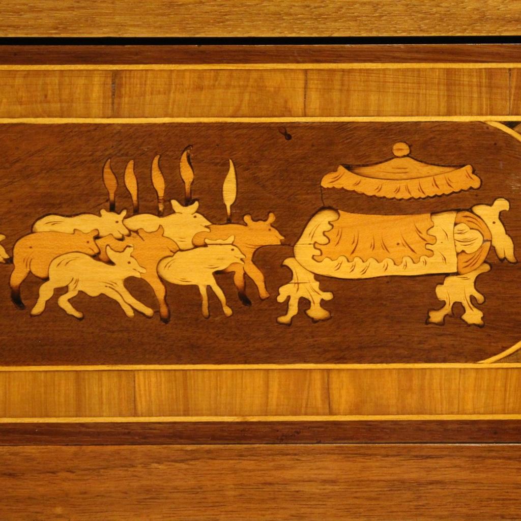 Kommode aus Holz mit Intarsien im italienischen Louis XIV.-Stil des 20. Jahrhunderts, 1950 3