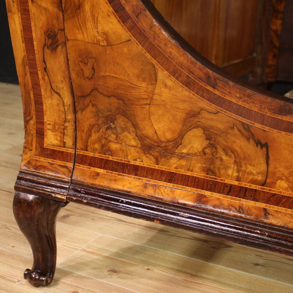 20th Century Inlaid Wood Italian Louis XV Style Double Bed Frame, 1950 en vente 3