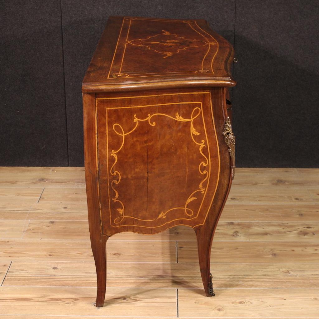 Bois commode italienne de style Louis XV en bois marqueté du 20e siècle, 1960 en vente