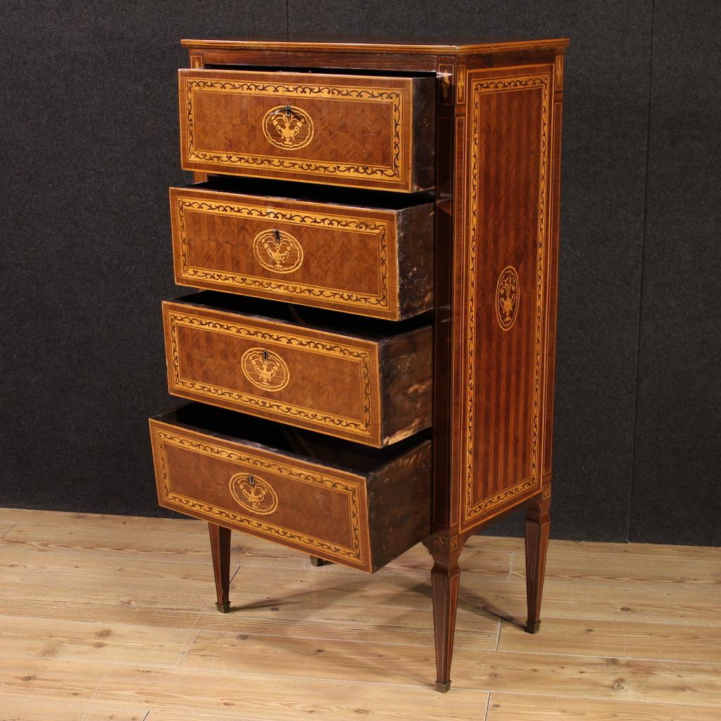 cómoda italiana del siglo XX estilo Luis XVI en madera taraceada, años 50 en venta 3