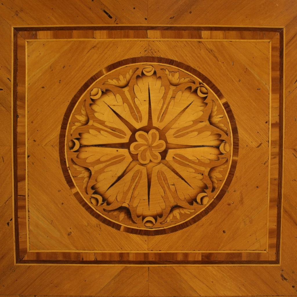 20th Century Inlaid Wood Italian Louis XVI Style Dresser, 1950 4