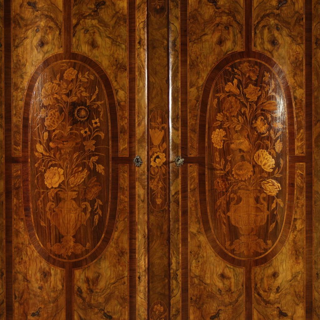 20th Century Inlaid Wood Louis XV Style Wardrobe, 1950 in vendita 1