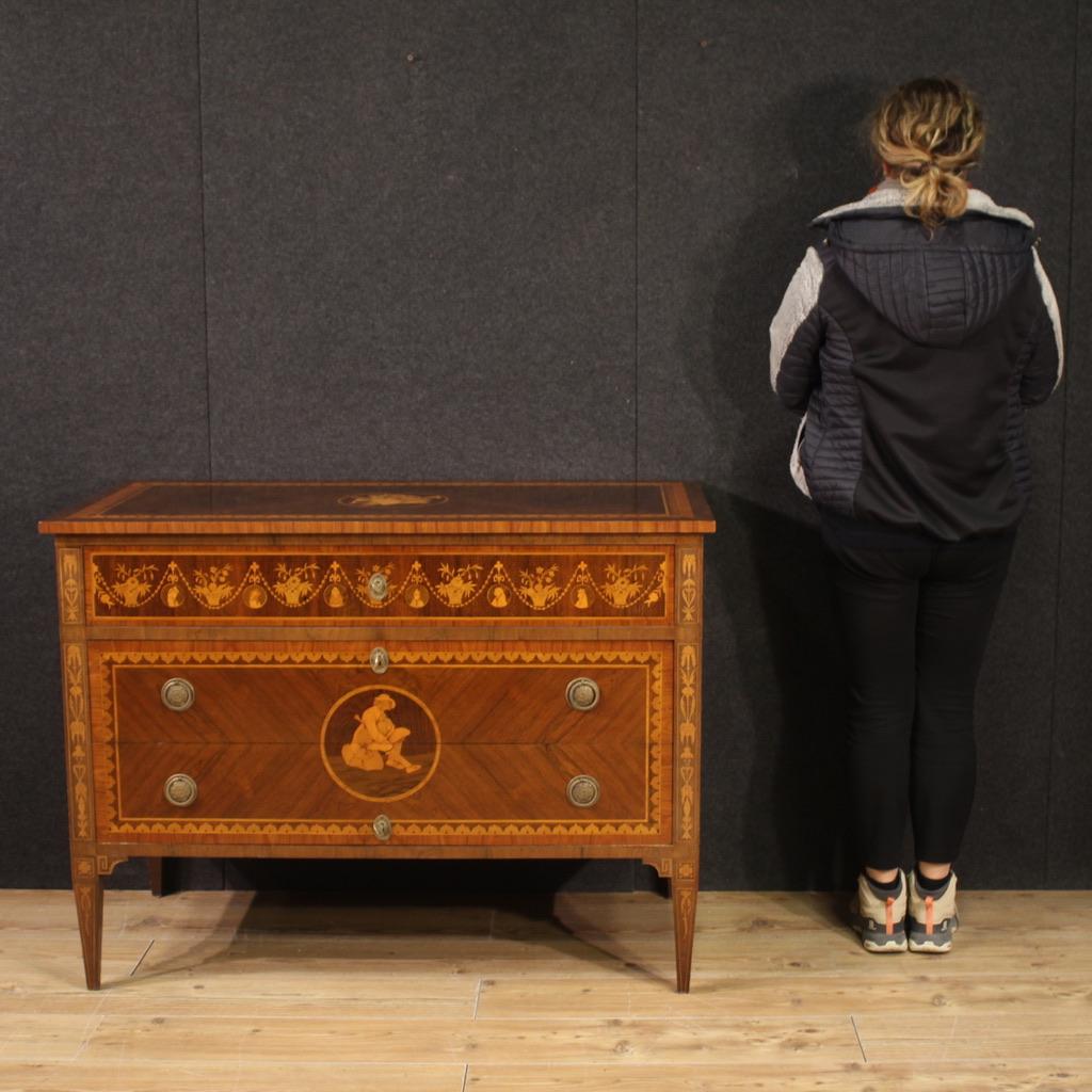 20th Century Inlaid Wood Louis XVI Style Italian Commode, 1960 In Good Condition For Sale In Vicoforte, Piedmont