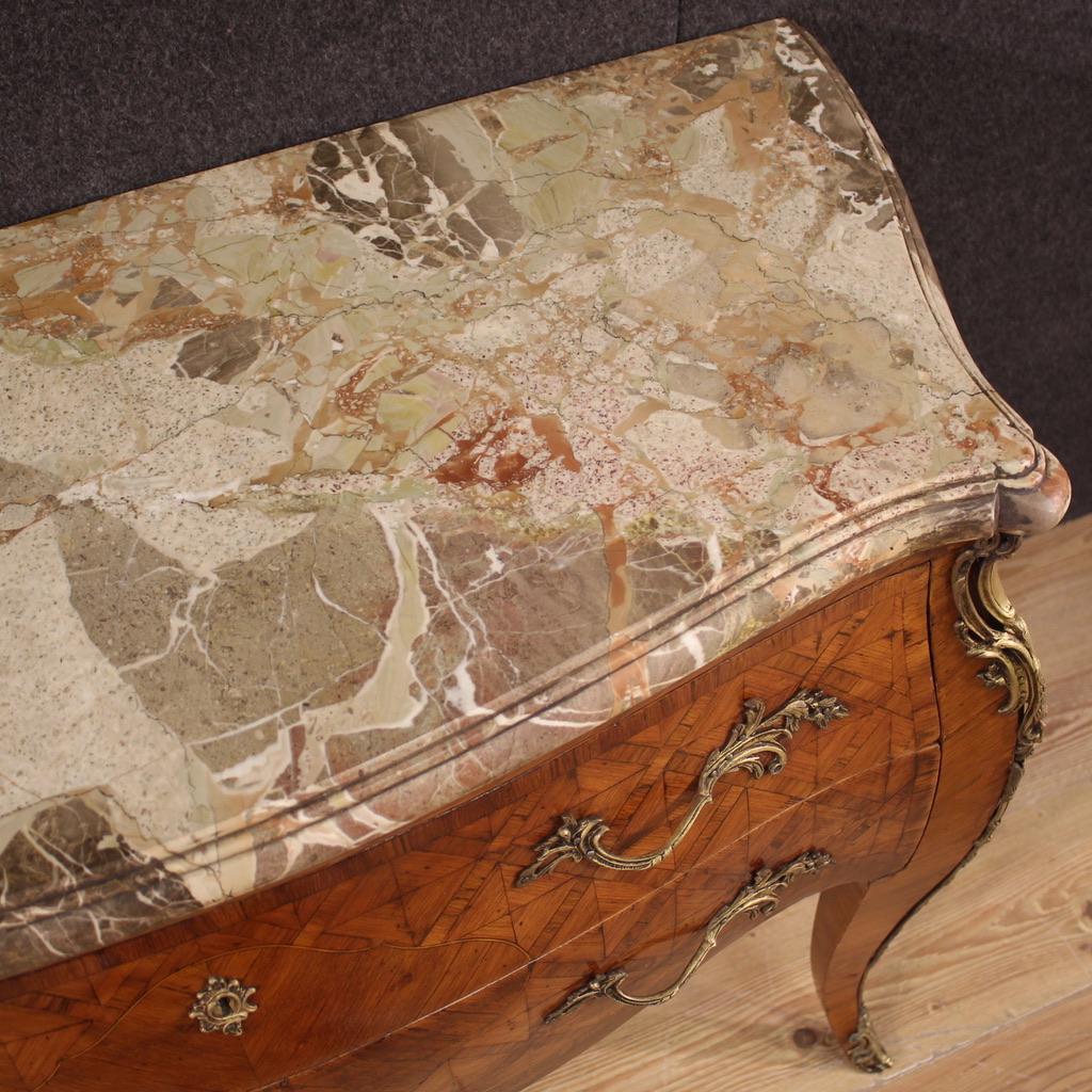 20th Century Inlaid Wood Marble Top French Louis XV Style Commode, 1920 Early 20th Century en venta