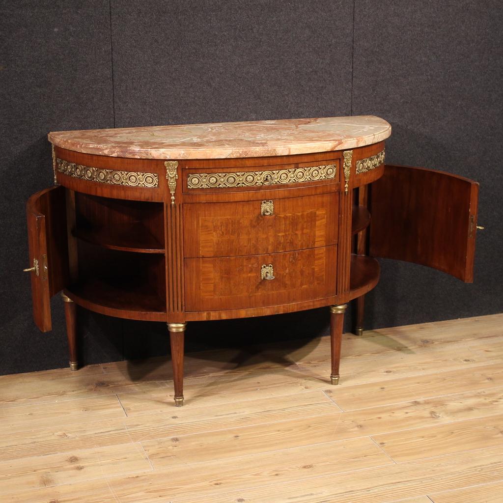 20. Jahrhundert Intarsienholz Marmorplatte Italienisch Louis XVI Stil Halbmond Kommode im Angebot 4