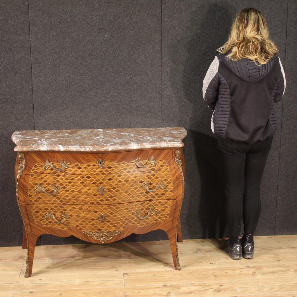 commode française de style Louis XV en bois marqueté du 20e siècle, 1960 Bon état - En vente à Vicoforte, Piedmont