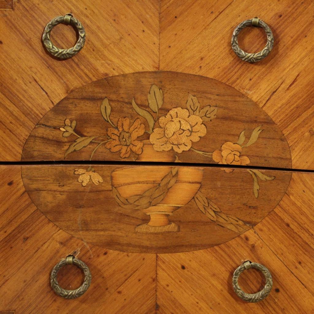 Table de chevet française de style Napoléon III en bois marqueté du 20e siècle, 1950 en vente 1
