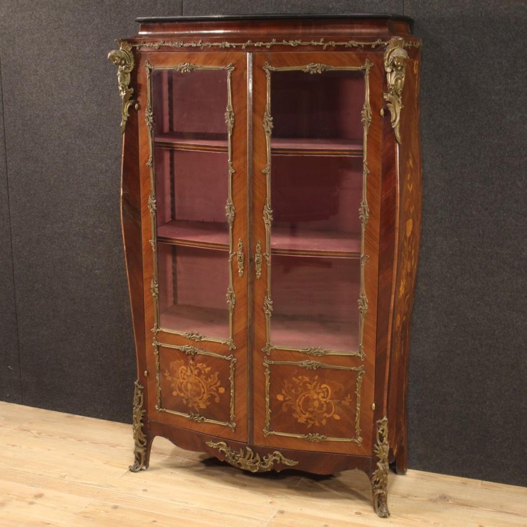 Early 20th Century 20th Century Inlaid Wood Napoleon III Style French Showcase, 1920