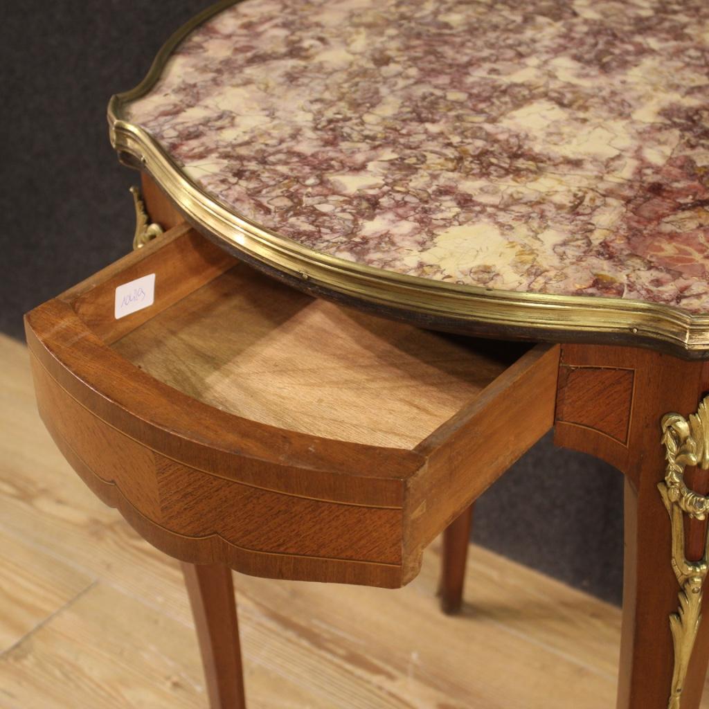 Tavolino francese del XX secolo in Wood intarsiato con piano in marmo, 1950 6