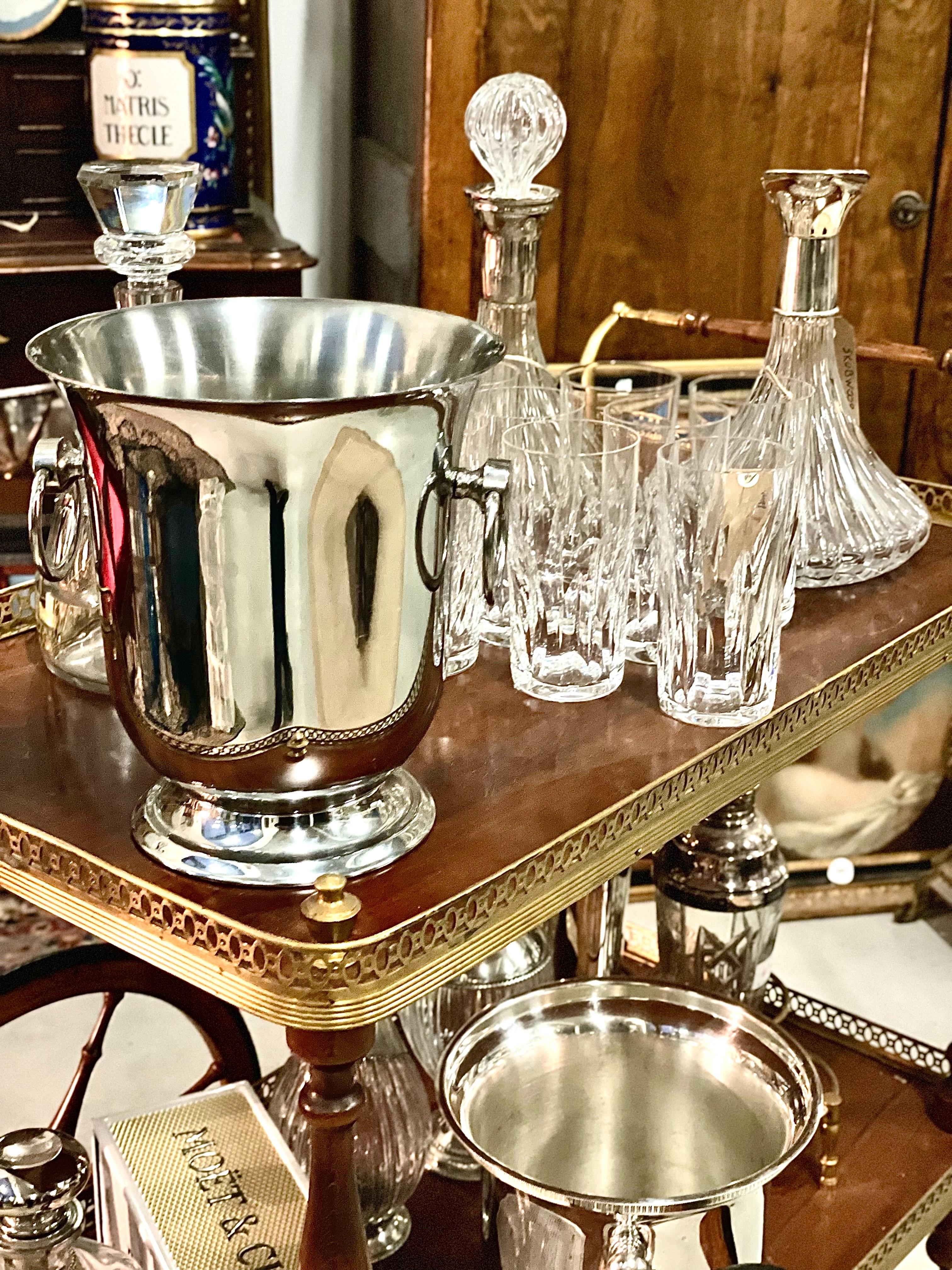 Silver-Plated Champagne Bucket by Guy Degrenne In Good Condition For Sale In LA CIOTAT, FR