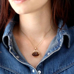 20th Century Intaglio Smoky Quartz 18 Karat Yellow Gold Swivel Pendant