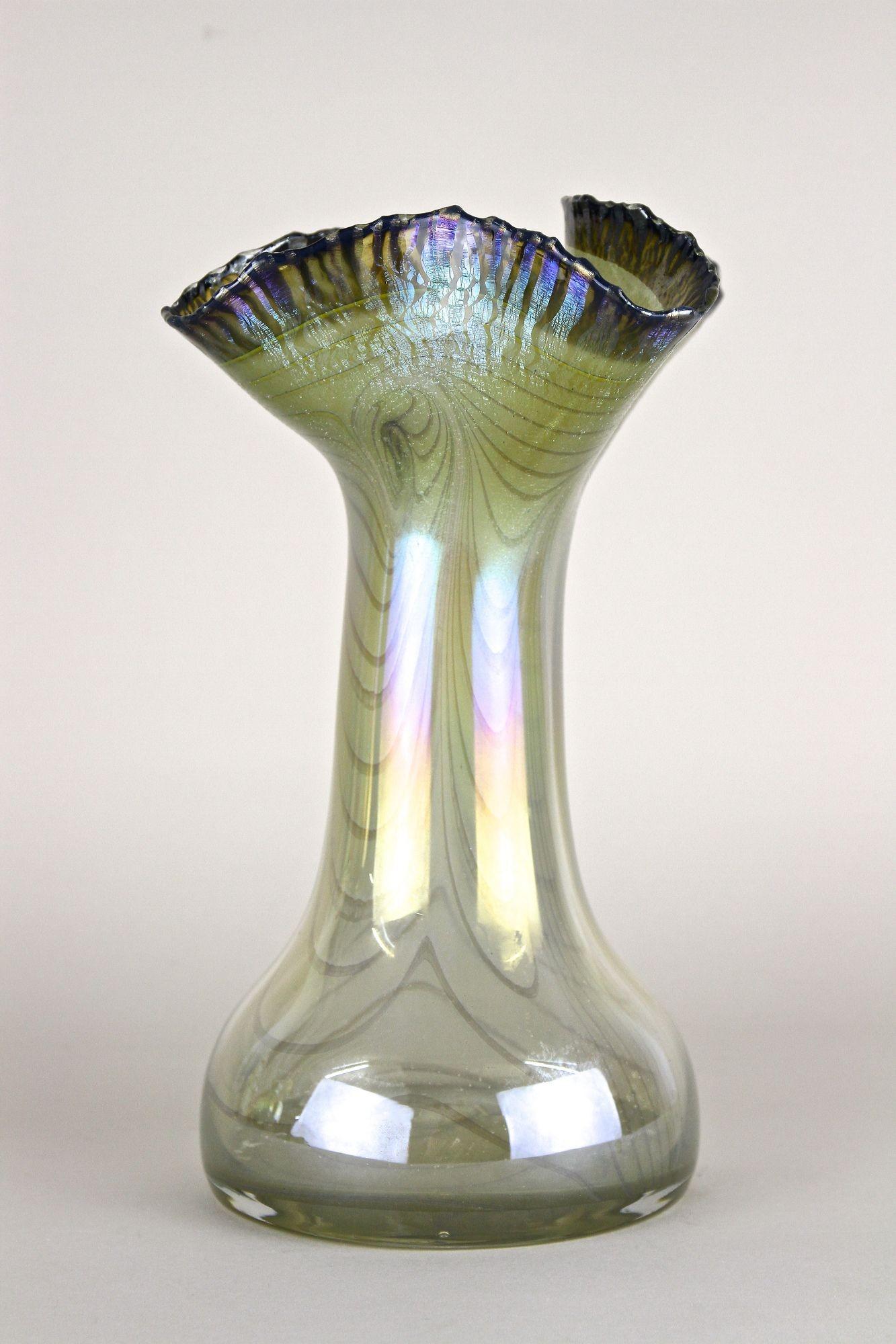 Vase en verre irisé du 20e siècle par E. Eisch, signé, Allemagne 1982 en vente 5
