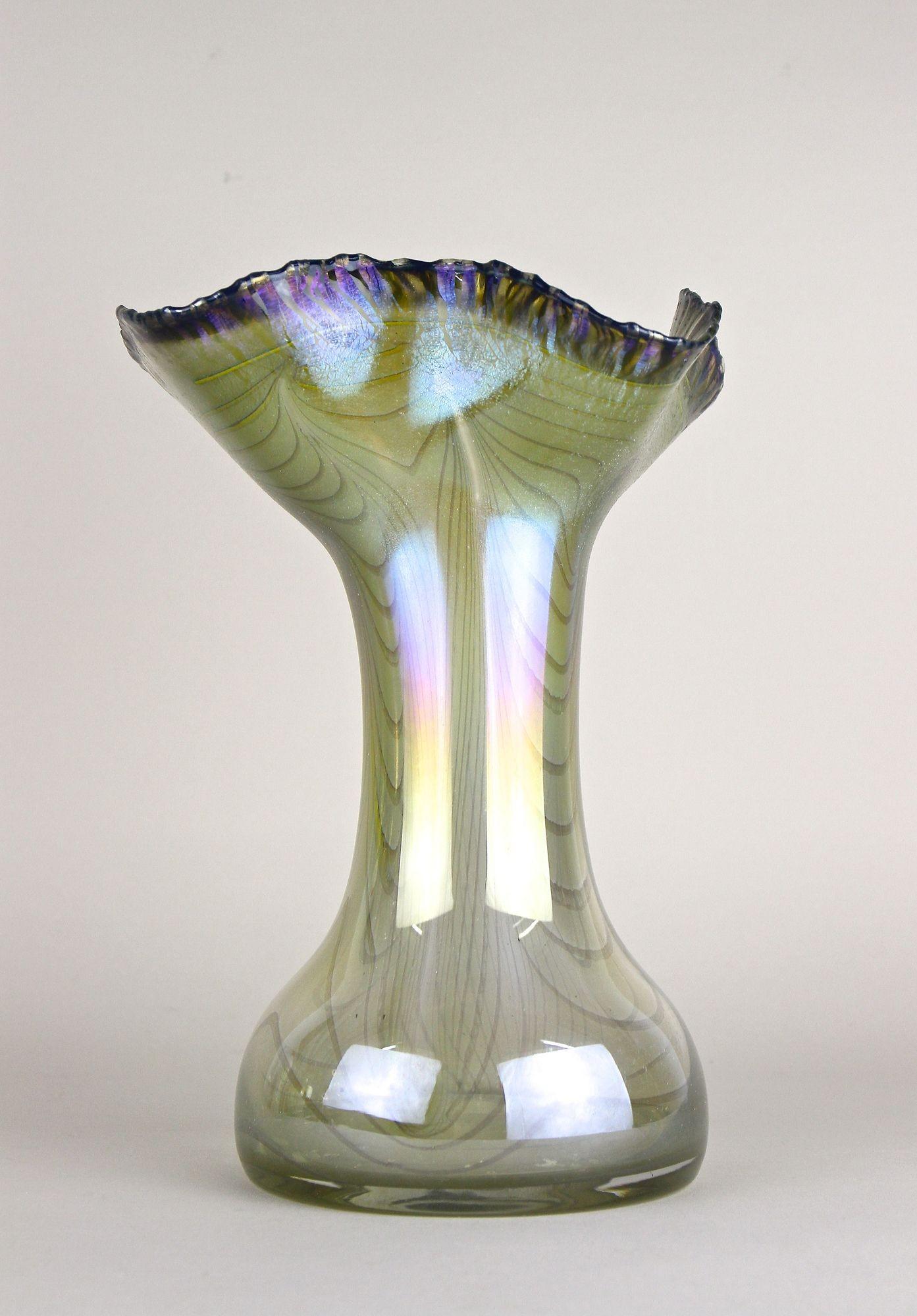 Vase en verre irisé du 20e siècle par E. Eisch, signé, Allemagne 1982 en vente 2