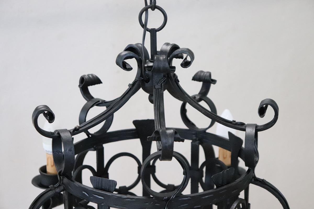 Ferro Lampadario in ferro del XX secolo in vendita