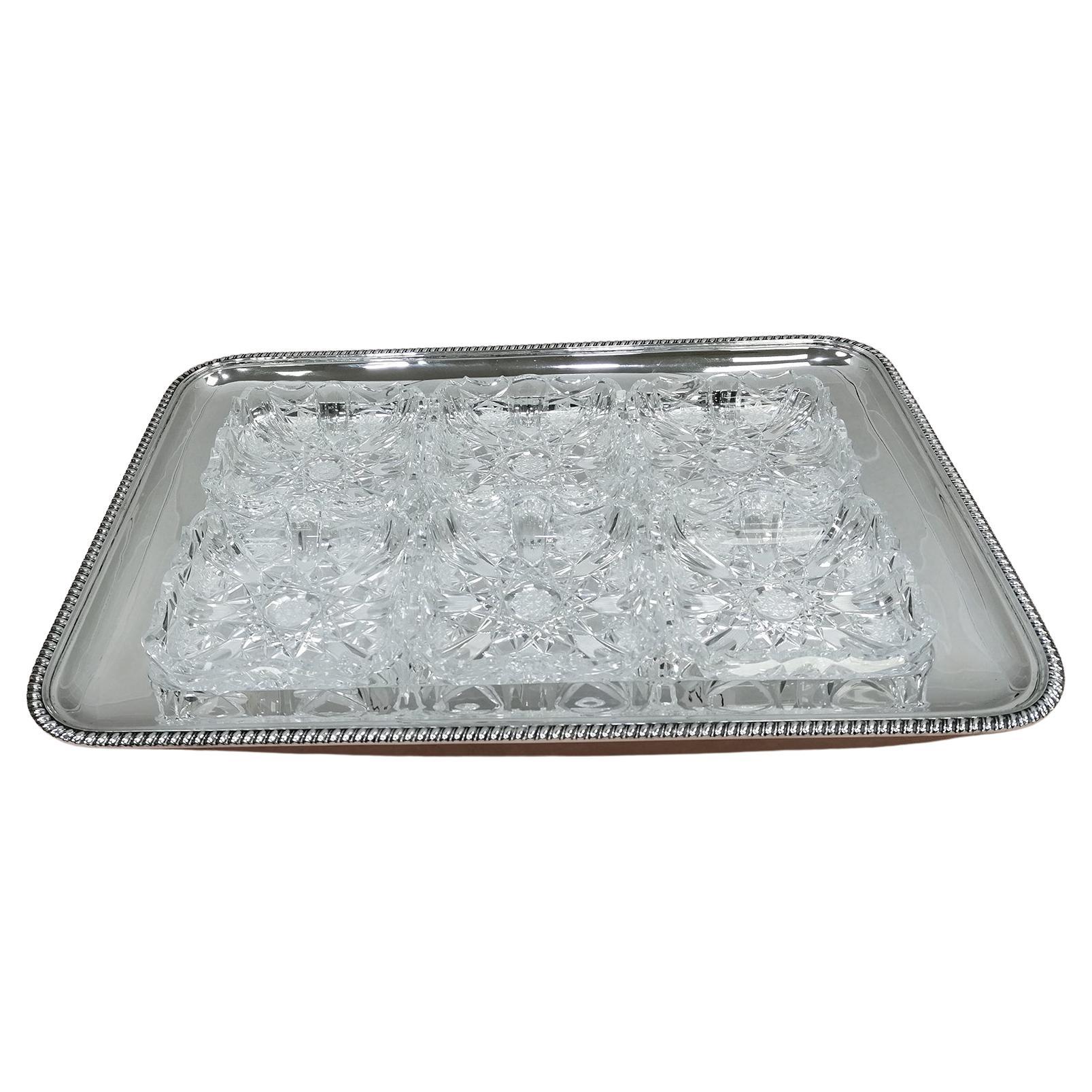 20th Century Italia Solid Silver Appetizer Tray with 6 Crystals For Sale