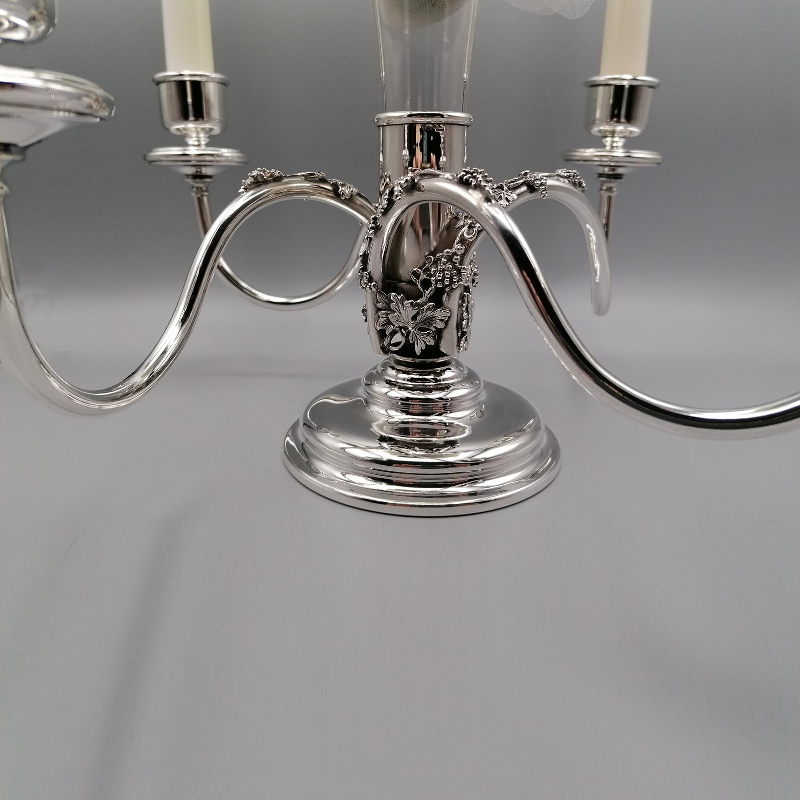 Candelabro italiano del XX secolo a 4 luci con portafiori In condizioni ottime in vendita a VALENZA, IT