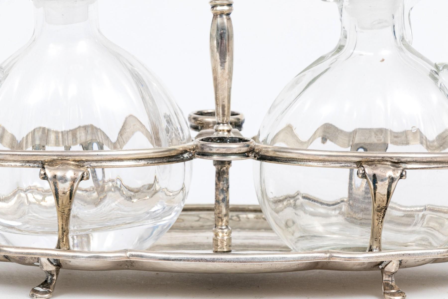 20. Jahrhundert Italienisch 800 Silver Cruet Set im Angebot 1