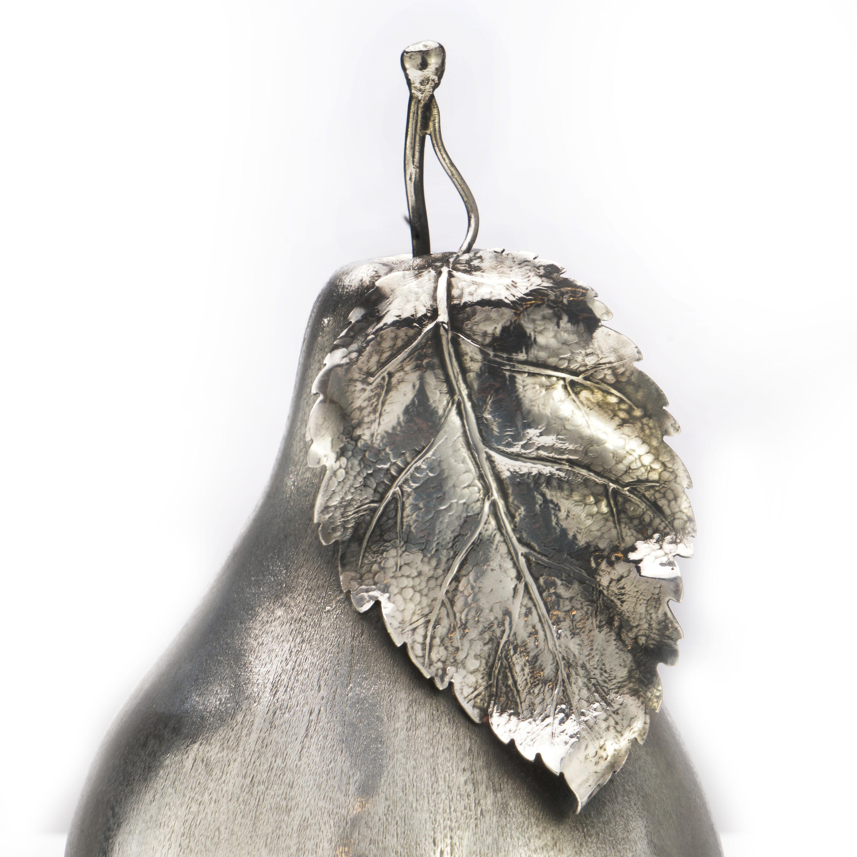 20th Century Italian 925 Sterling Silver Pear Table Lighter by Mario Buccellati For Sale 1