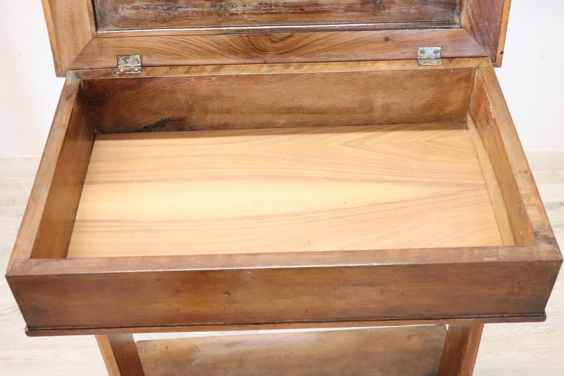 Mid-20th Century 20th Century Italian Art Deco Briar Root Walnut Side Tables