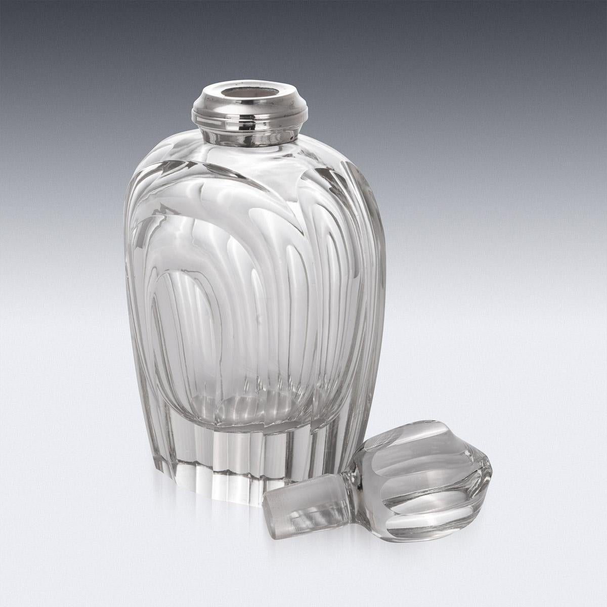 20th Century Italian Art Deco Solid Silver & Cut Glass Decanter, c.1960 For Sale 2