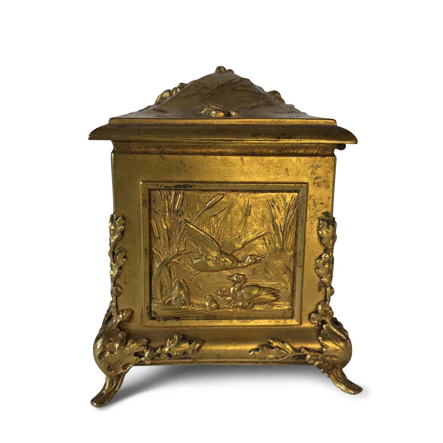 20th Century Italian Art Nouveau Animalier Gilded Jewelry Box 3
