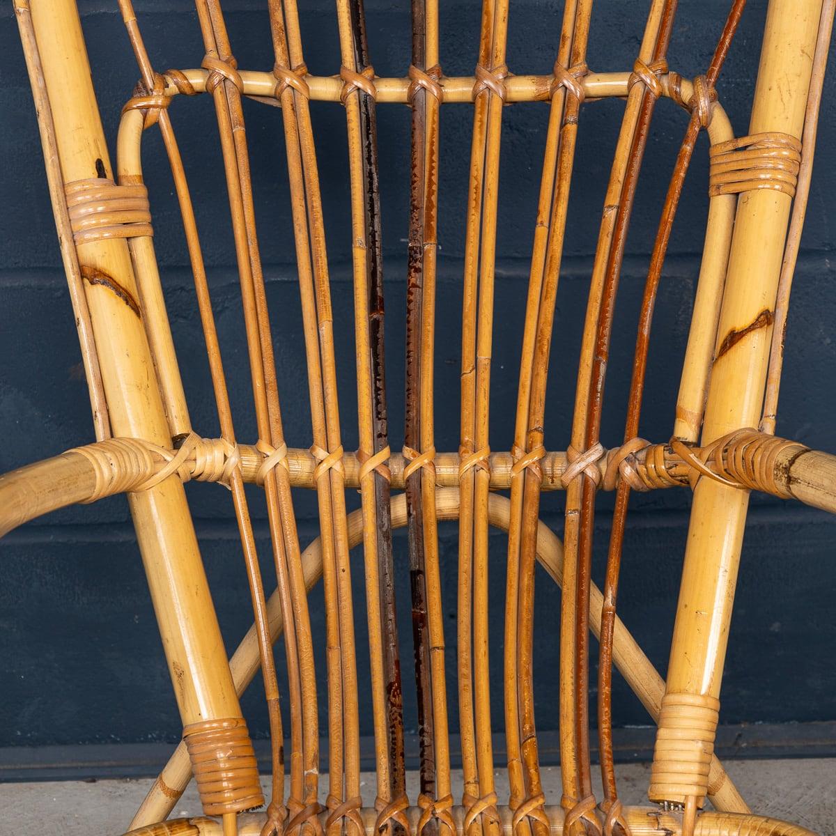 Sedia a dondolo in bambù e rattan del XX secolo, 1960 ca. in vendita 14