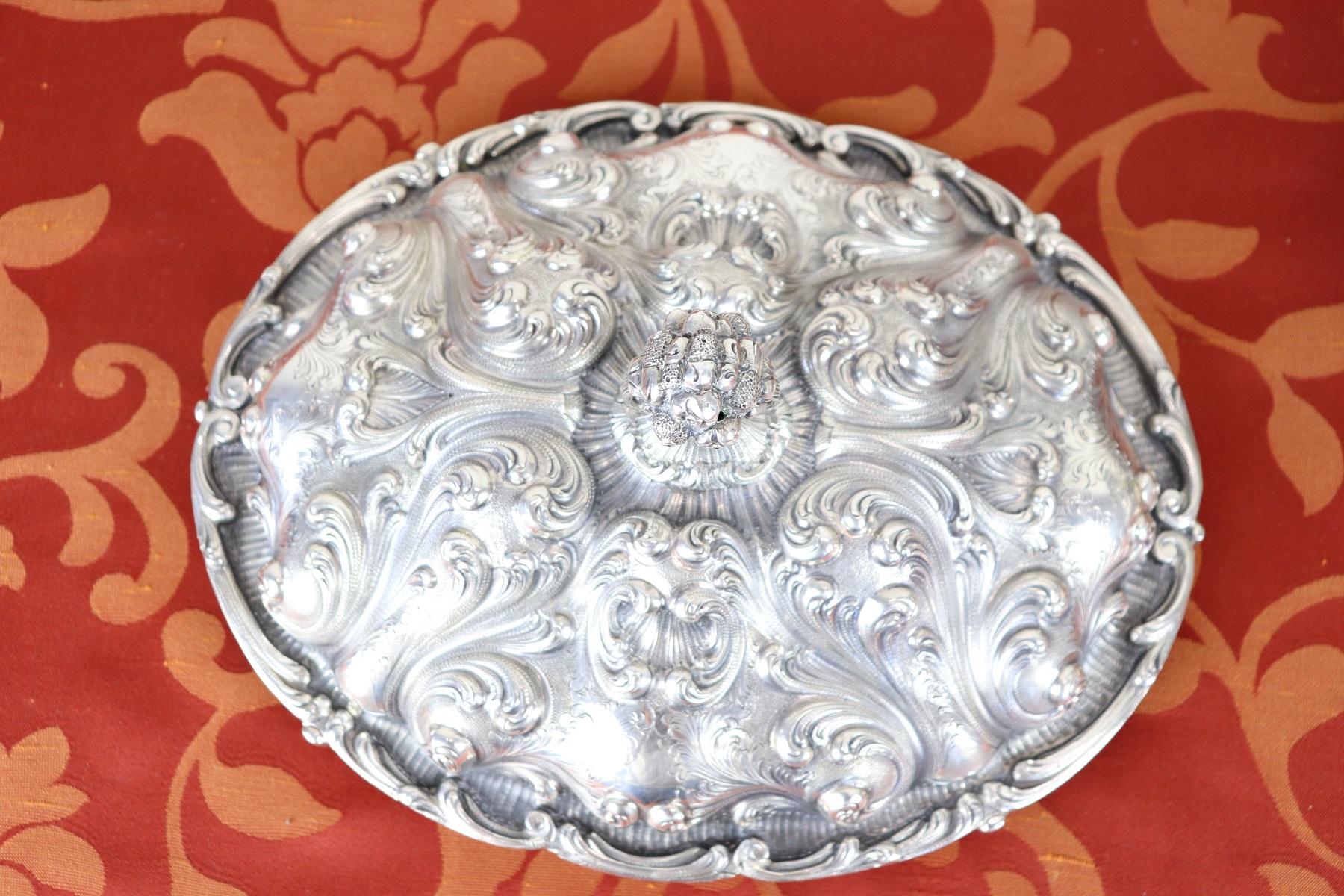 20th Century Italian Baroque Style 800 Silver Soup Tureen or Centrepiece 3