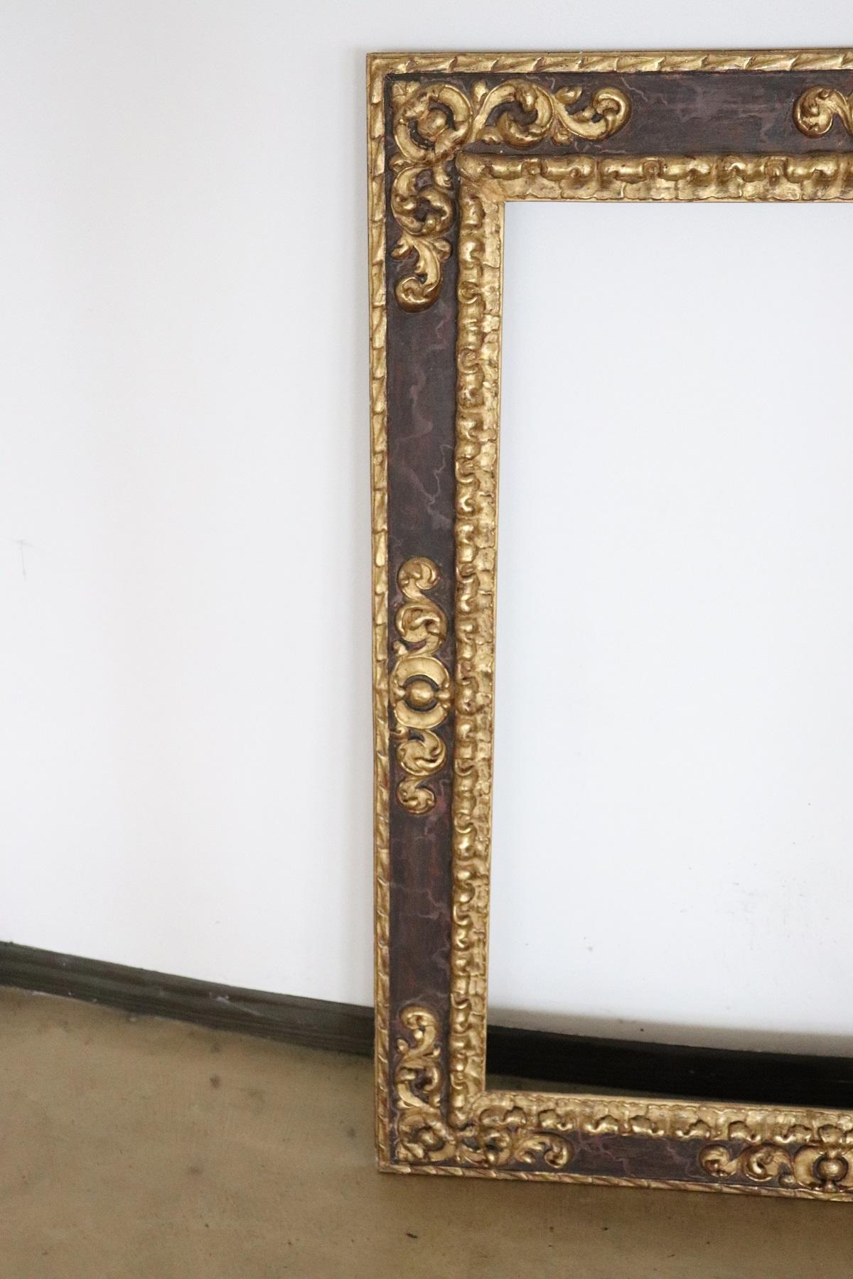 20th Century Italian Baroque Style Carved and Gilded Wood Frame In Good Condition In Casale Monferrato, IT