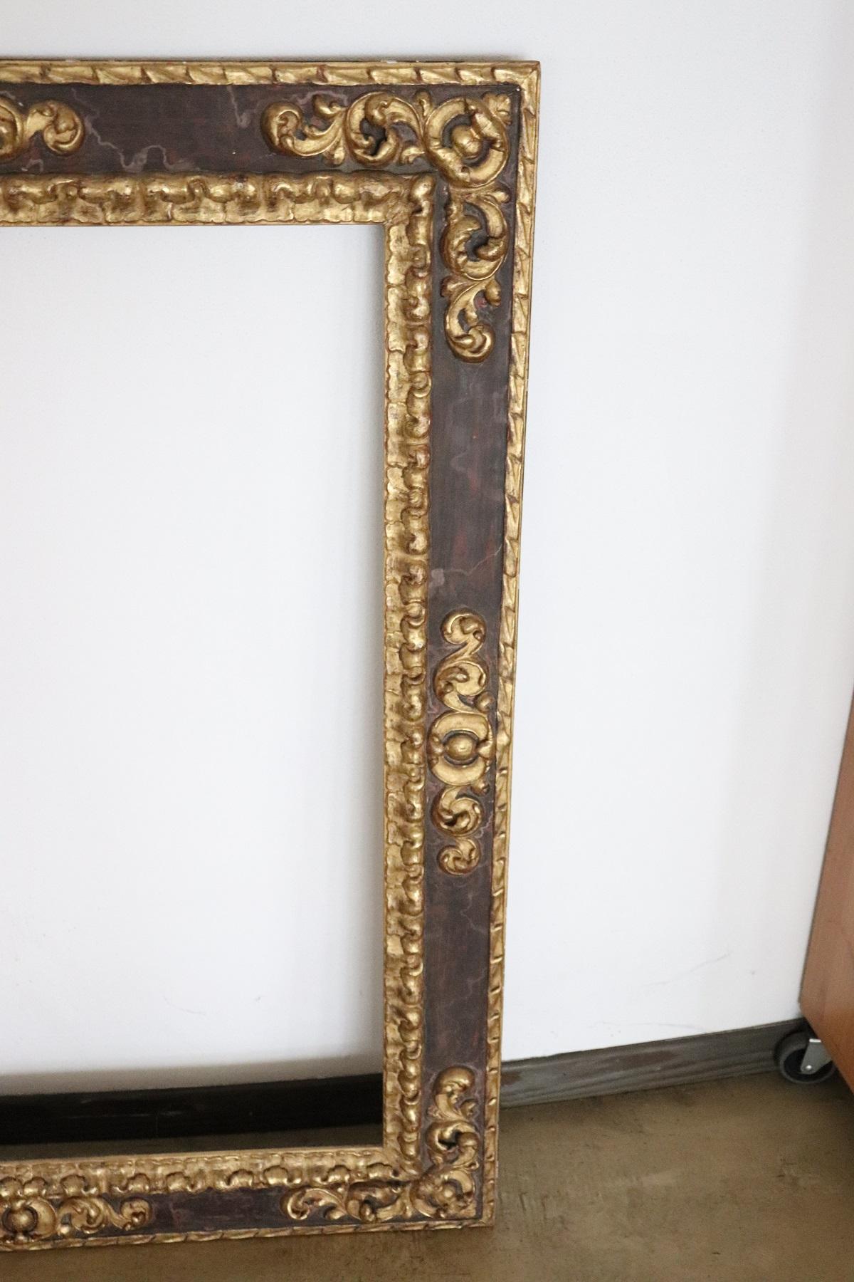 Early 20th Century 20th Century Italian Baroque Style Carved and Gilded Wood Frame