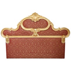 tête de lit en tissu et bois sculpté et doré de style baroque italien du 20ème siècle