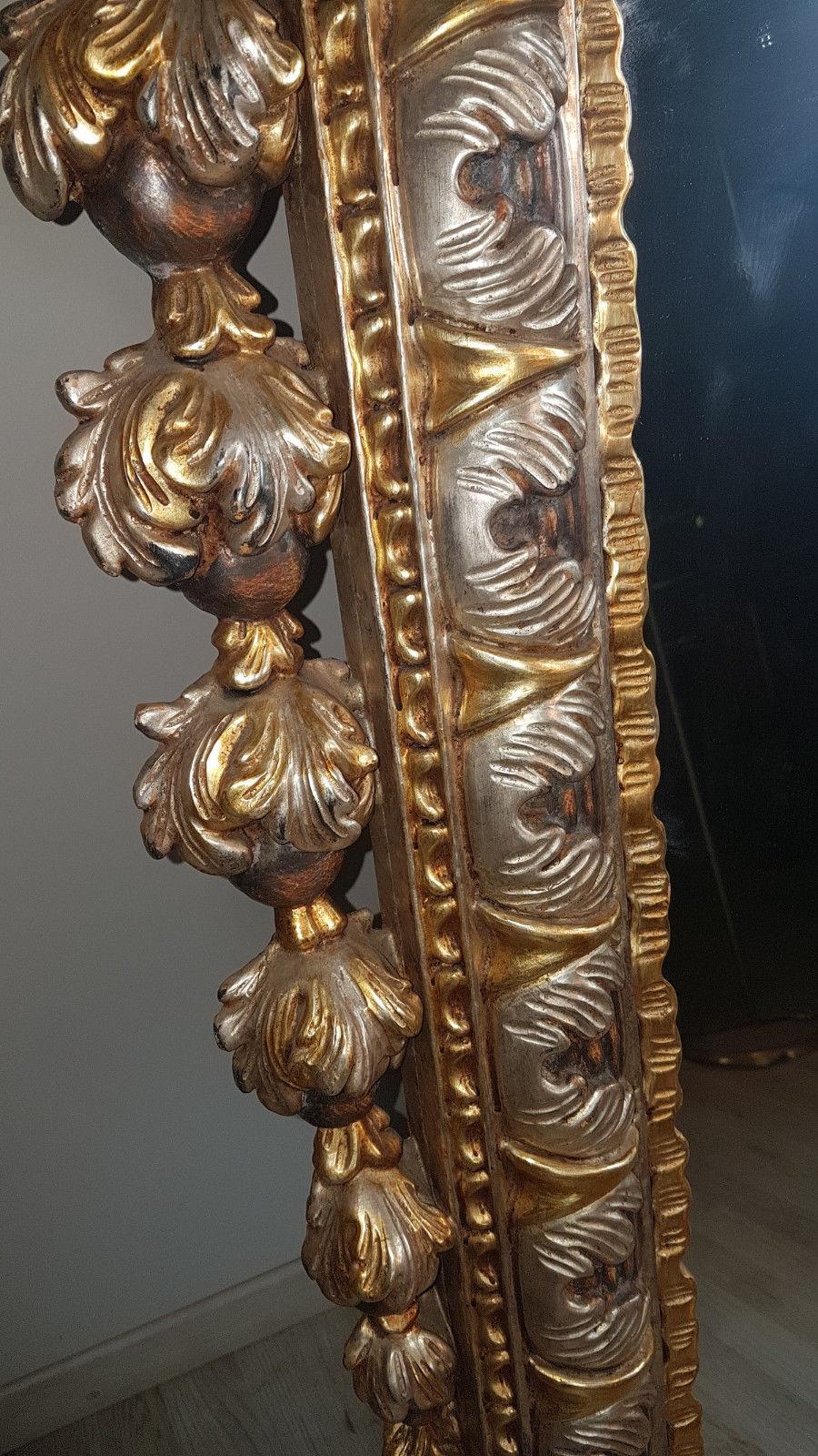 20th Century Italian Baroque Style Carved Gilded Wood Wall Mirror In Excellent Condition In Casale Monferrato, IT