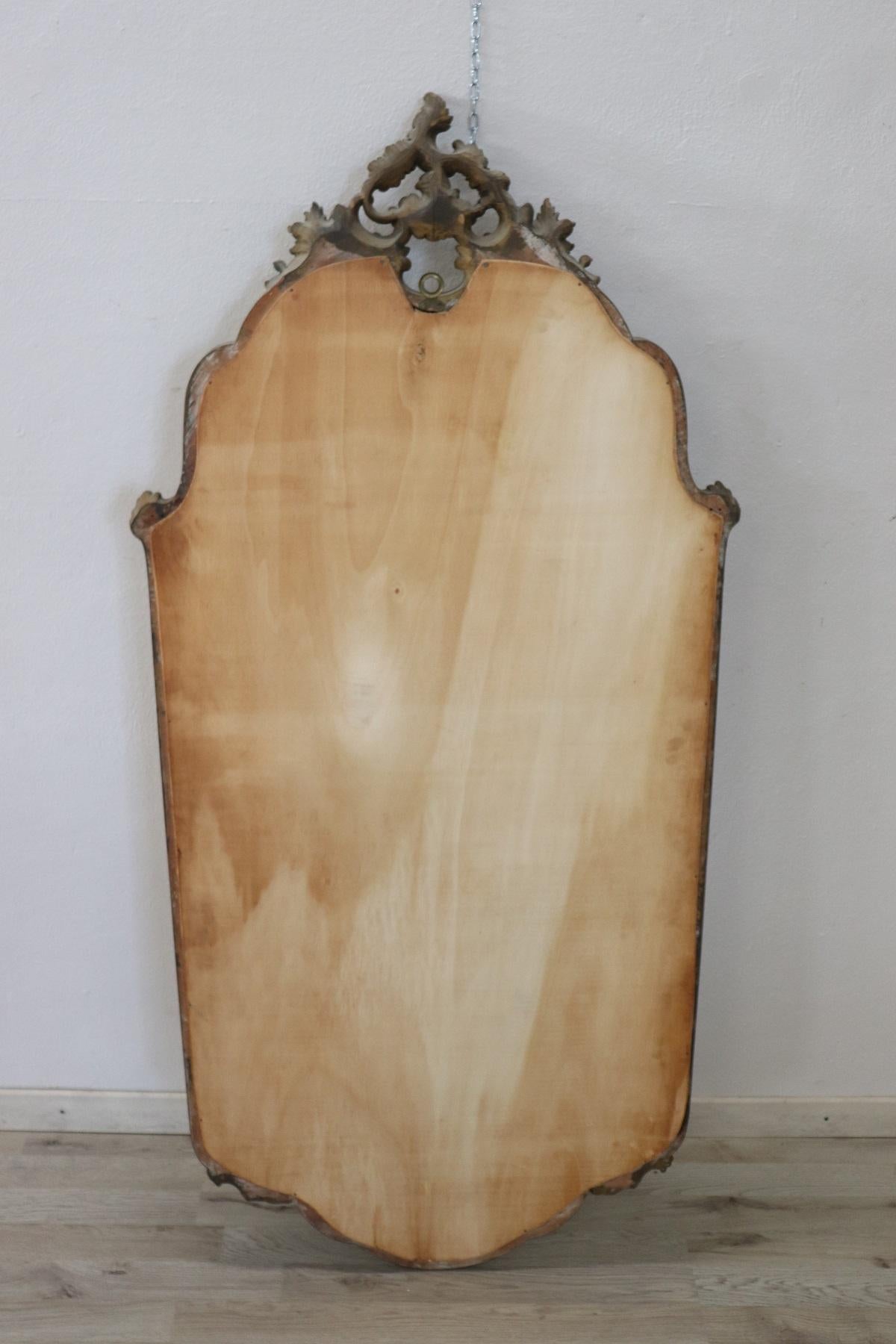 20th Century Italian Baroque Style Carved Gilded Wood Wall Mirror 1