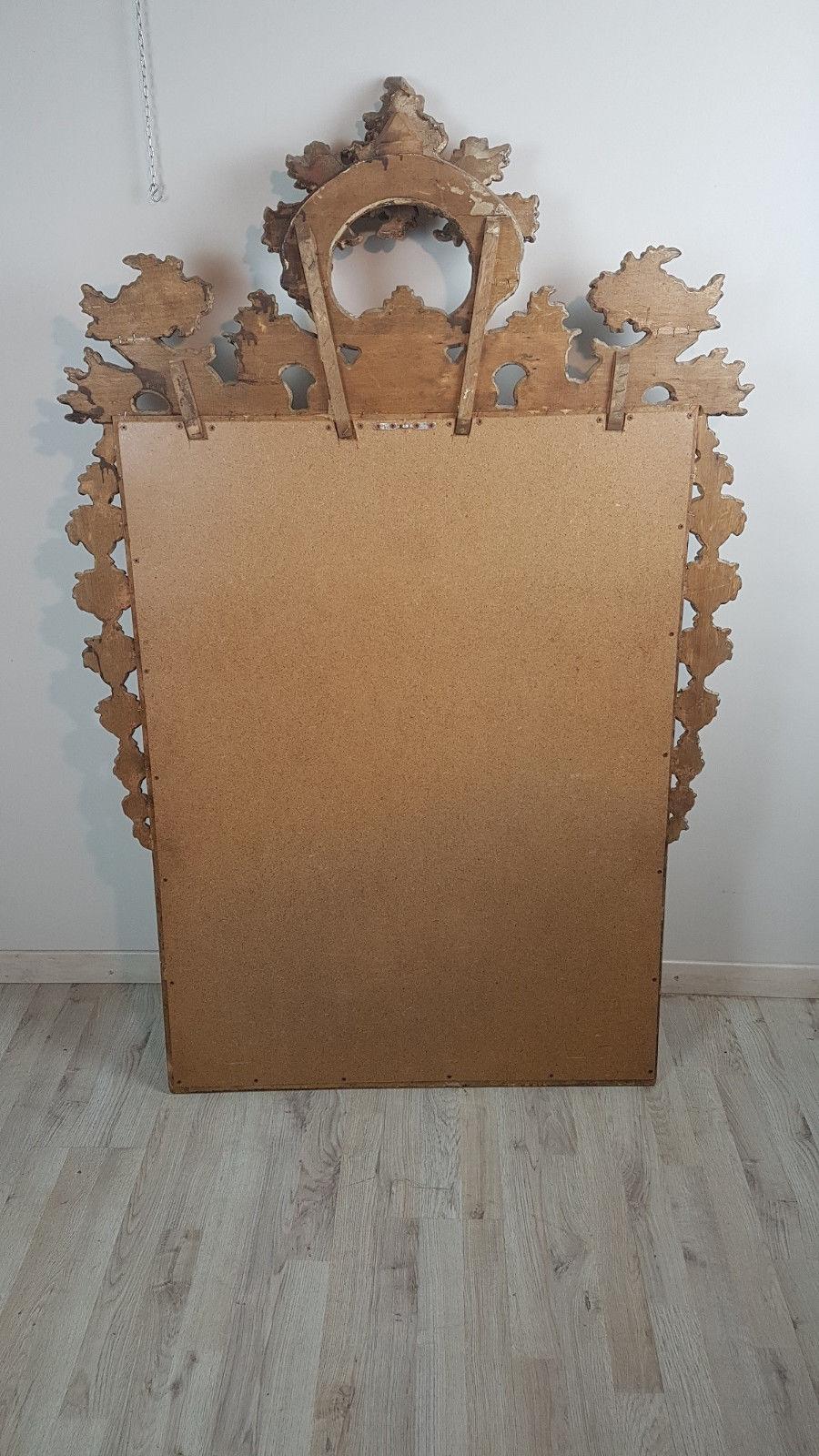 20th Century Italian Baroque Style Carved Gilded Wood Wall Mirror 3