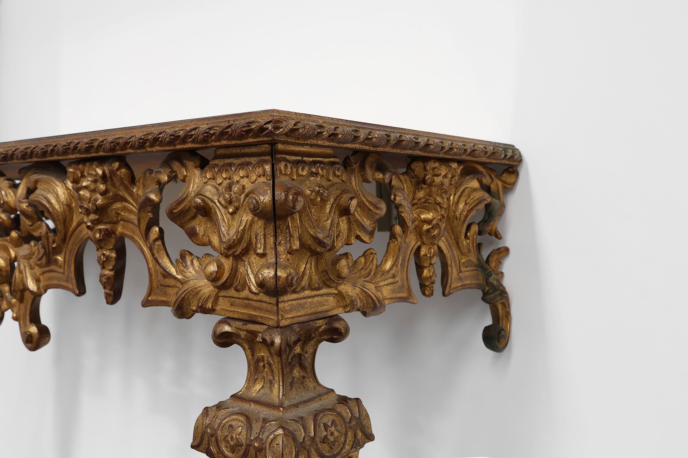 20th Century Italian Baroque style gilded and carved wall console For Sale 6