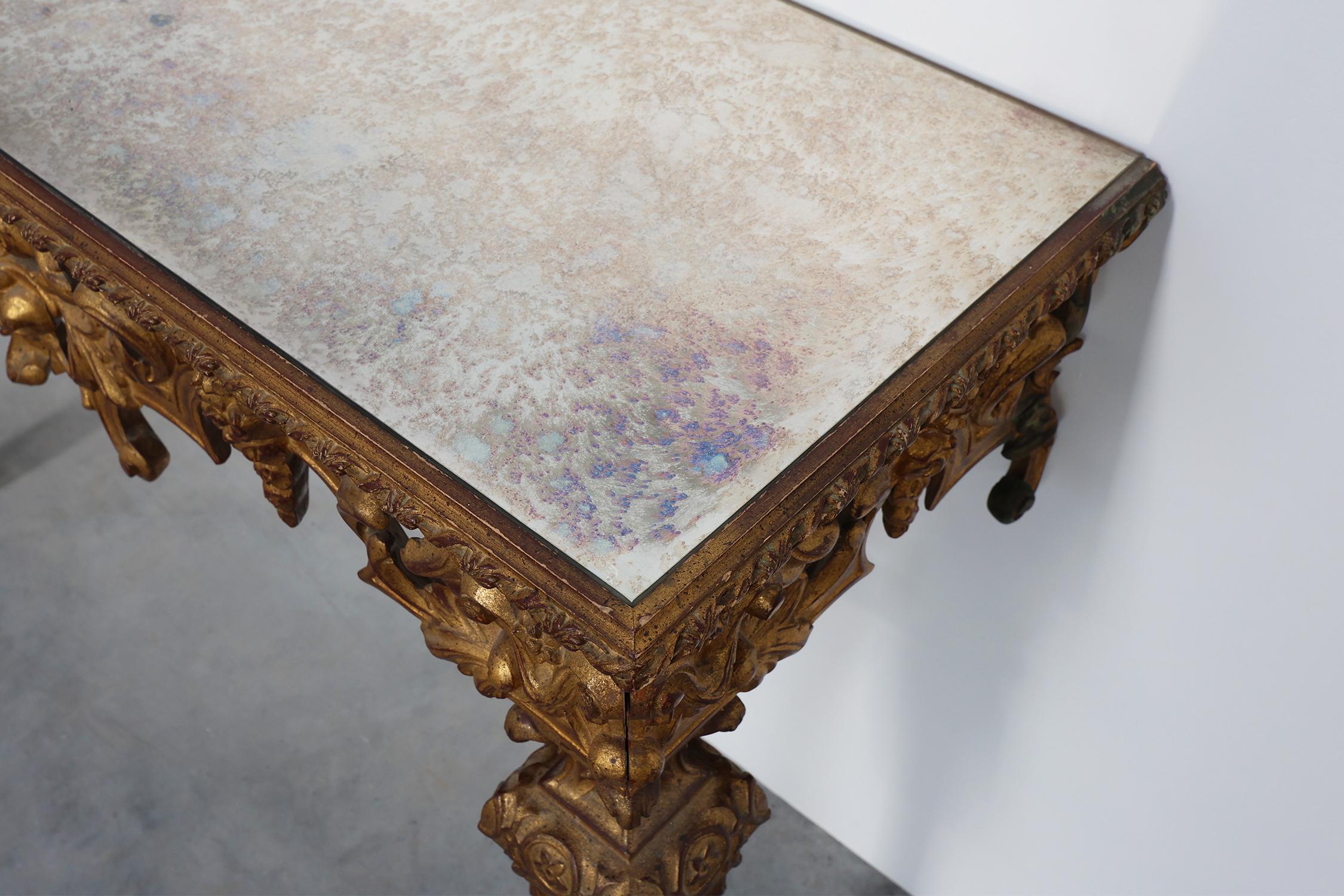 20th Century Italian Baroque style gilded and carved wall console For Sale 1