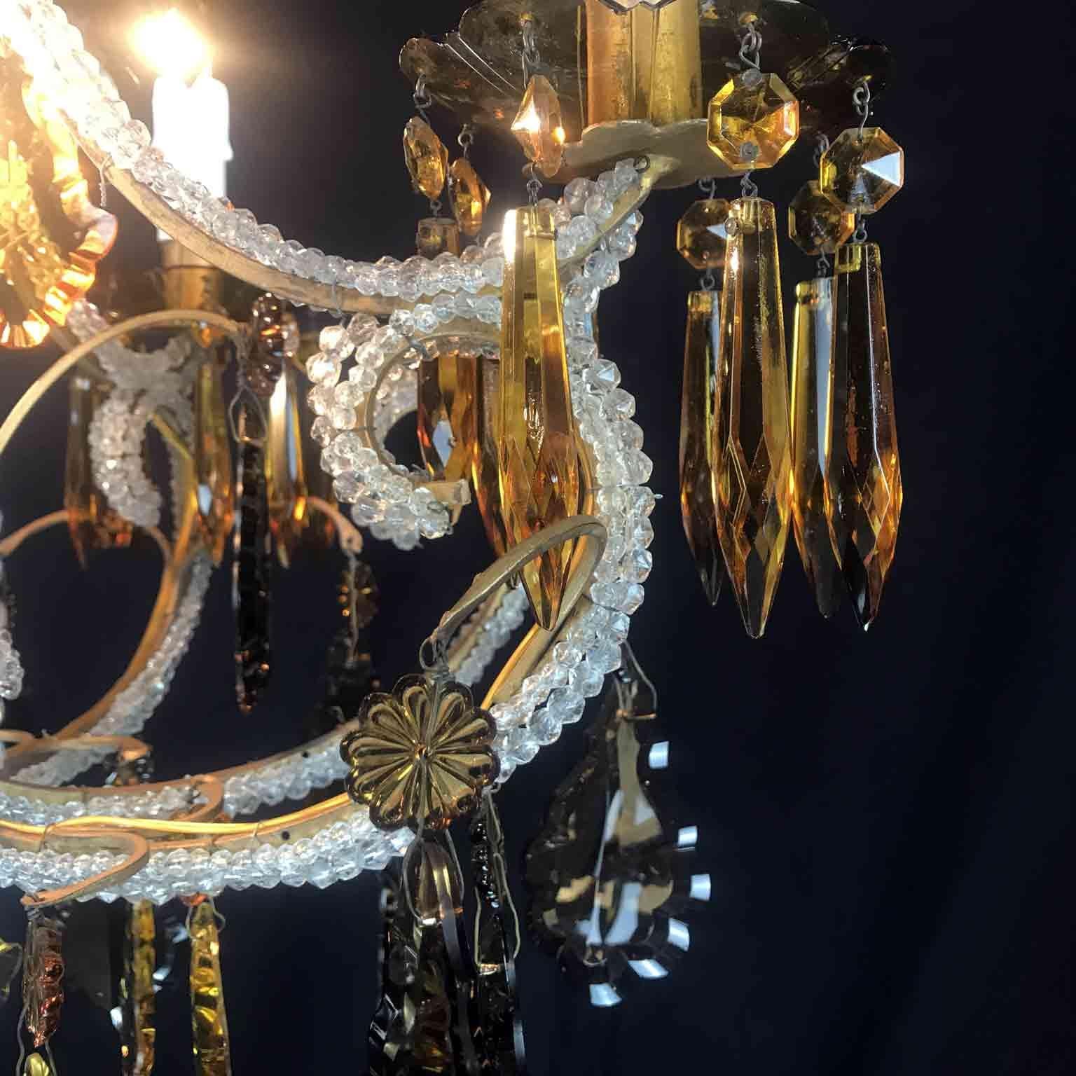 20th Century Italian Beaded Crystal Chandelier with Amber and Grey Colored Drops In Good Condition For Sale In Milan, IT
