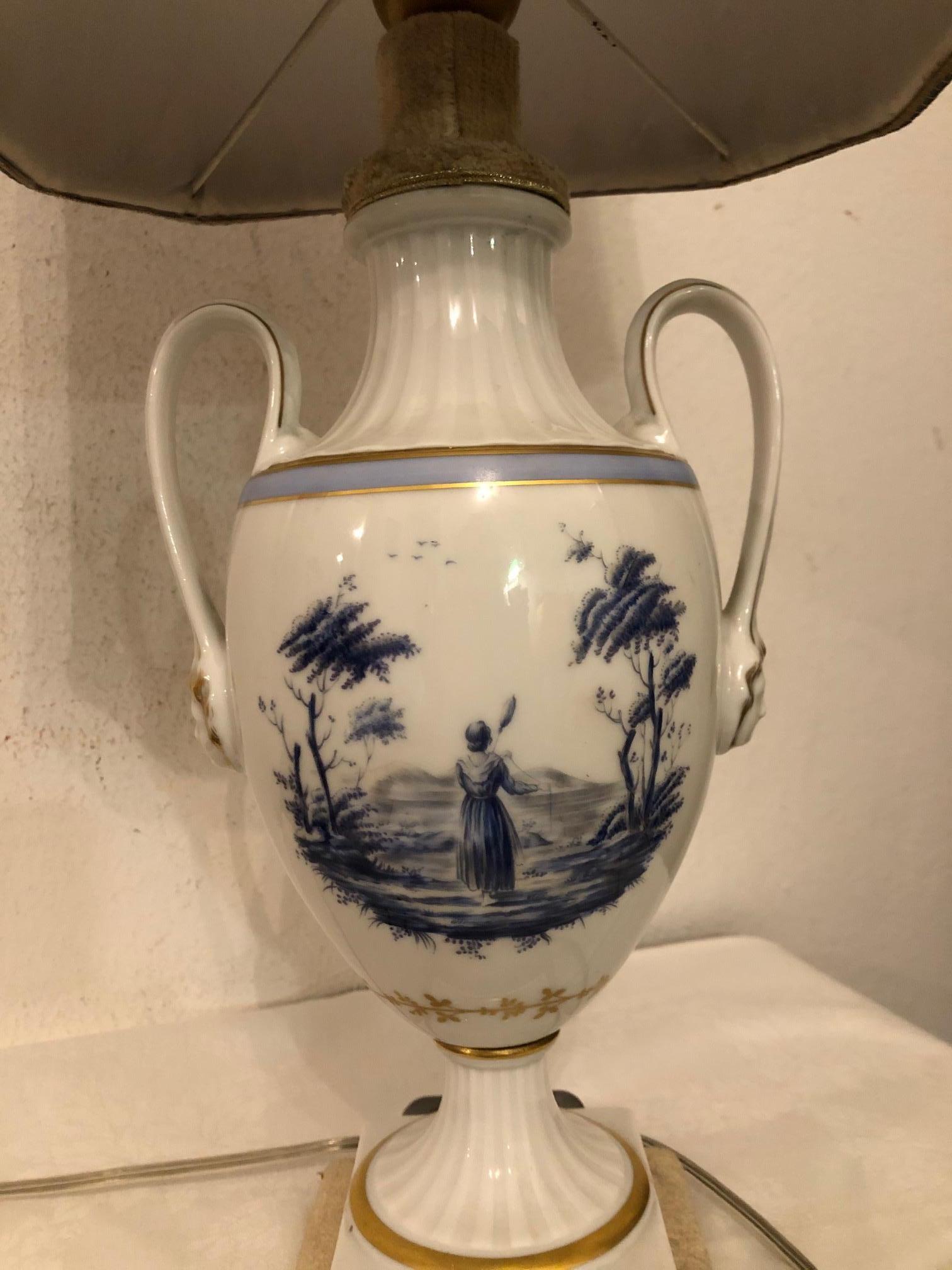 20th Century Italian Blue and White Table Lamp Ginori Porcelain 8