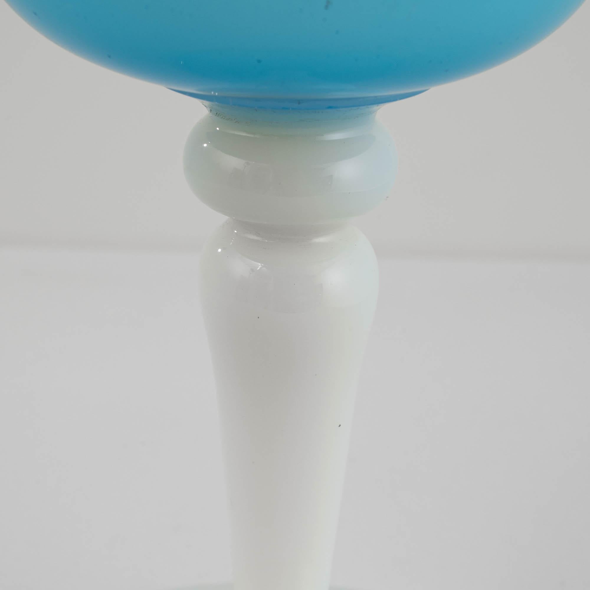 20th Century Italian Blue Glass Goblet For Sale 4