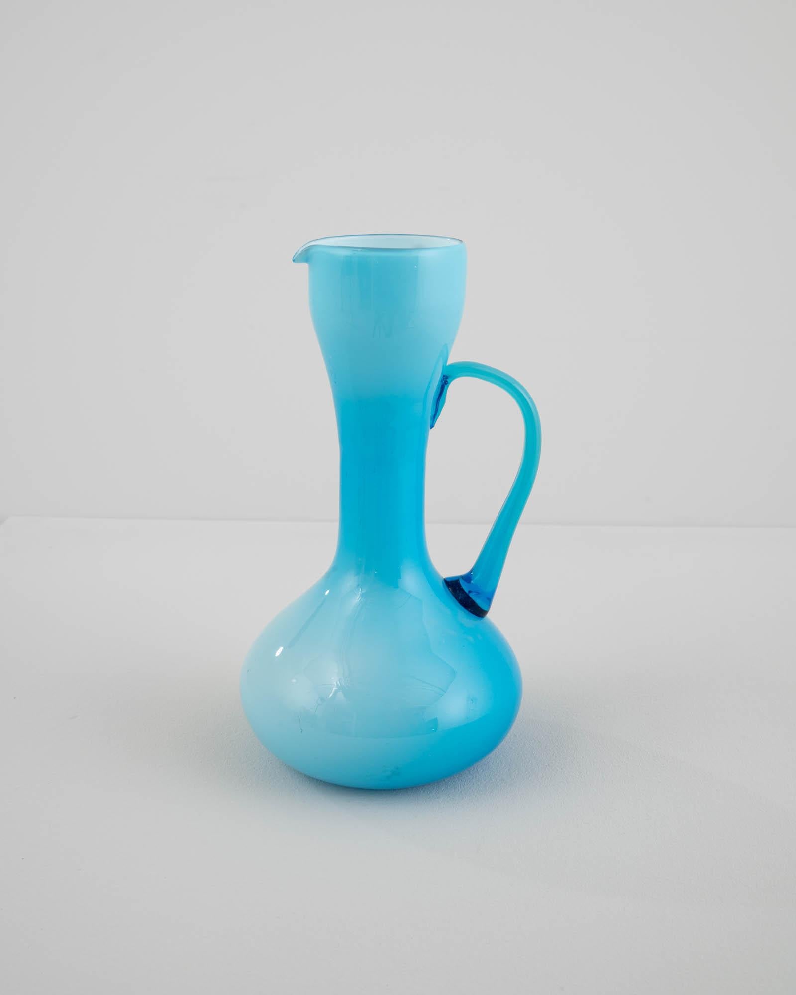 20th Century Italian Blue Glass Jug For Sale 6