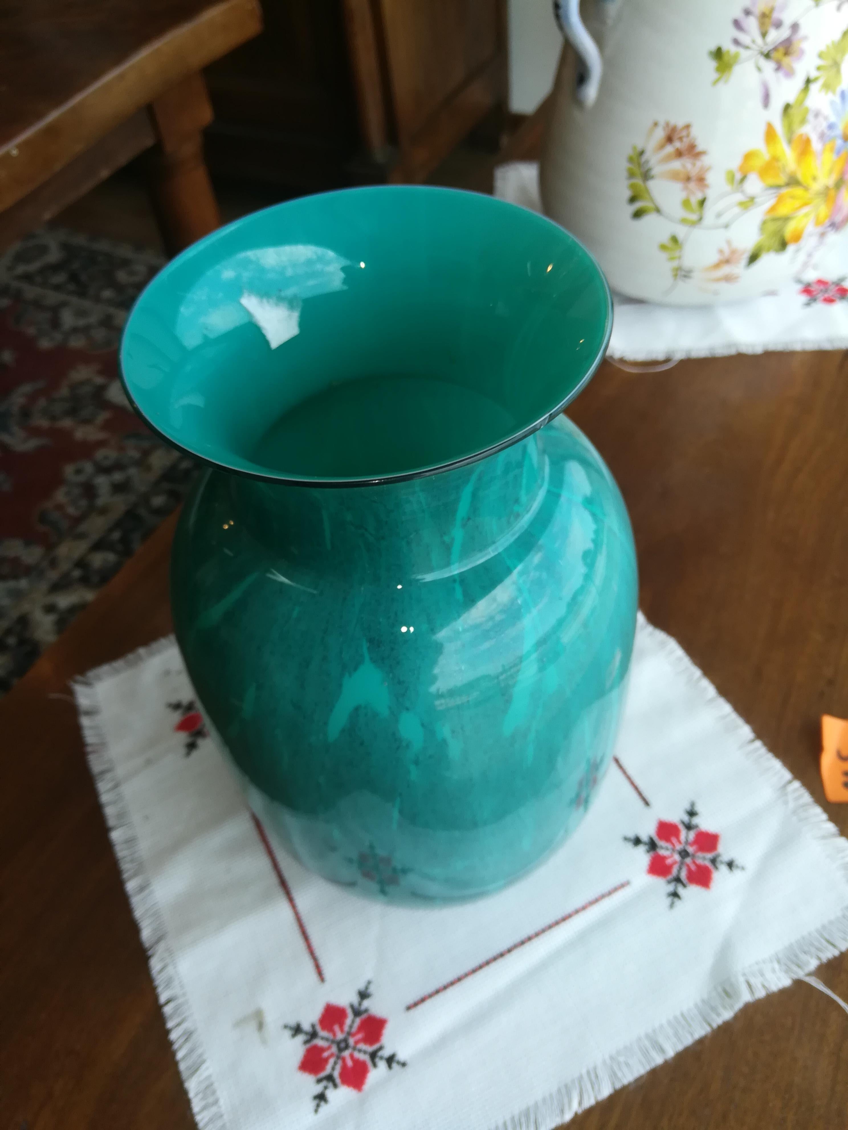 Late 20th Century 20th Century Italian Blue Glass Vase For Sale