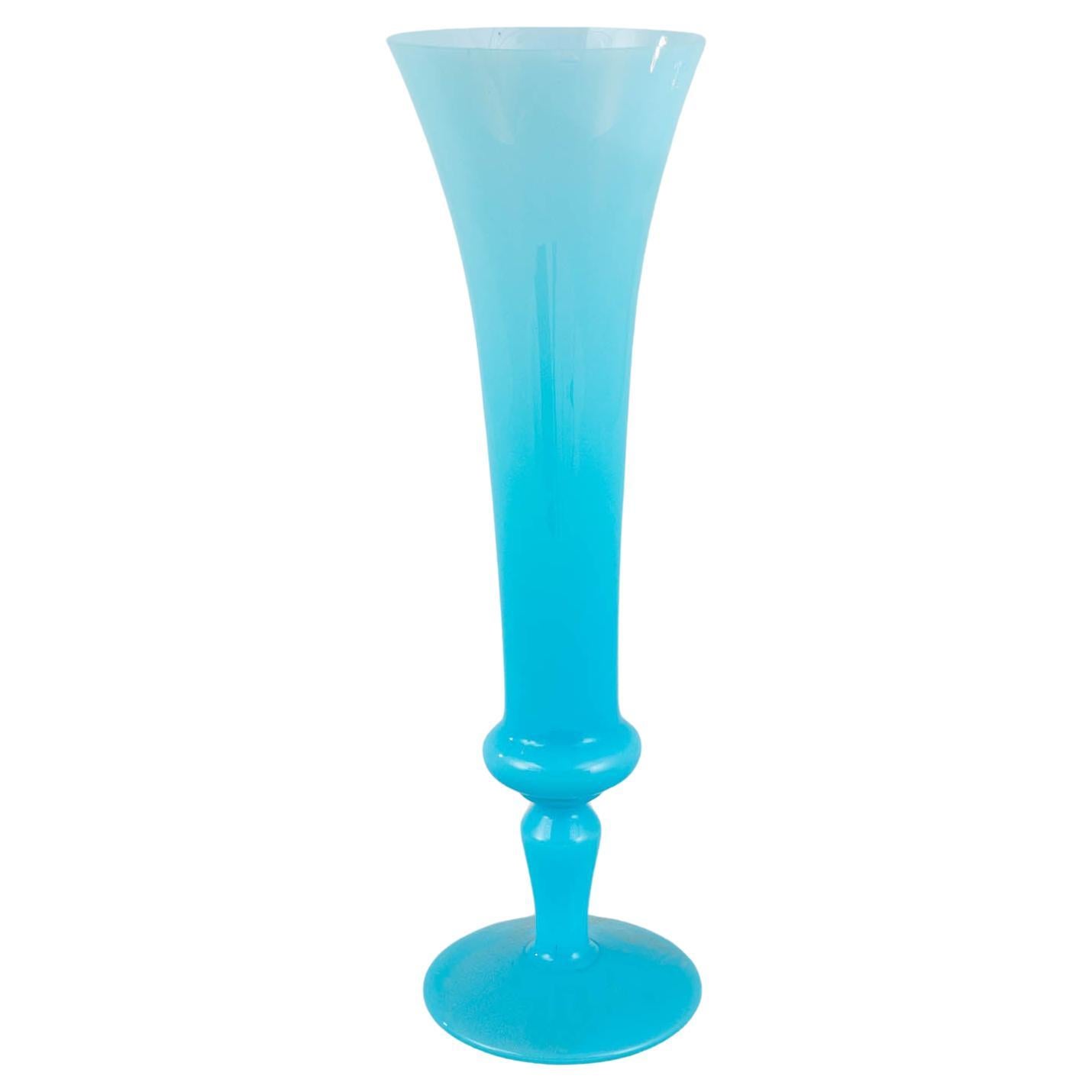 Vase en verre bleu italien du 20e siècle en vente