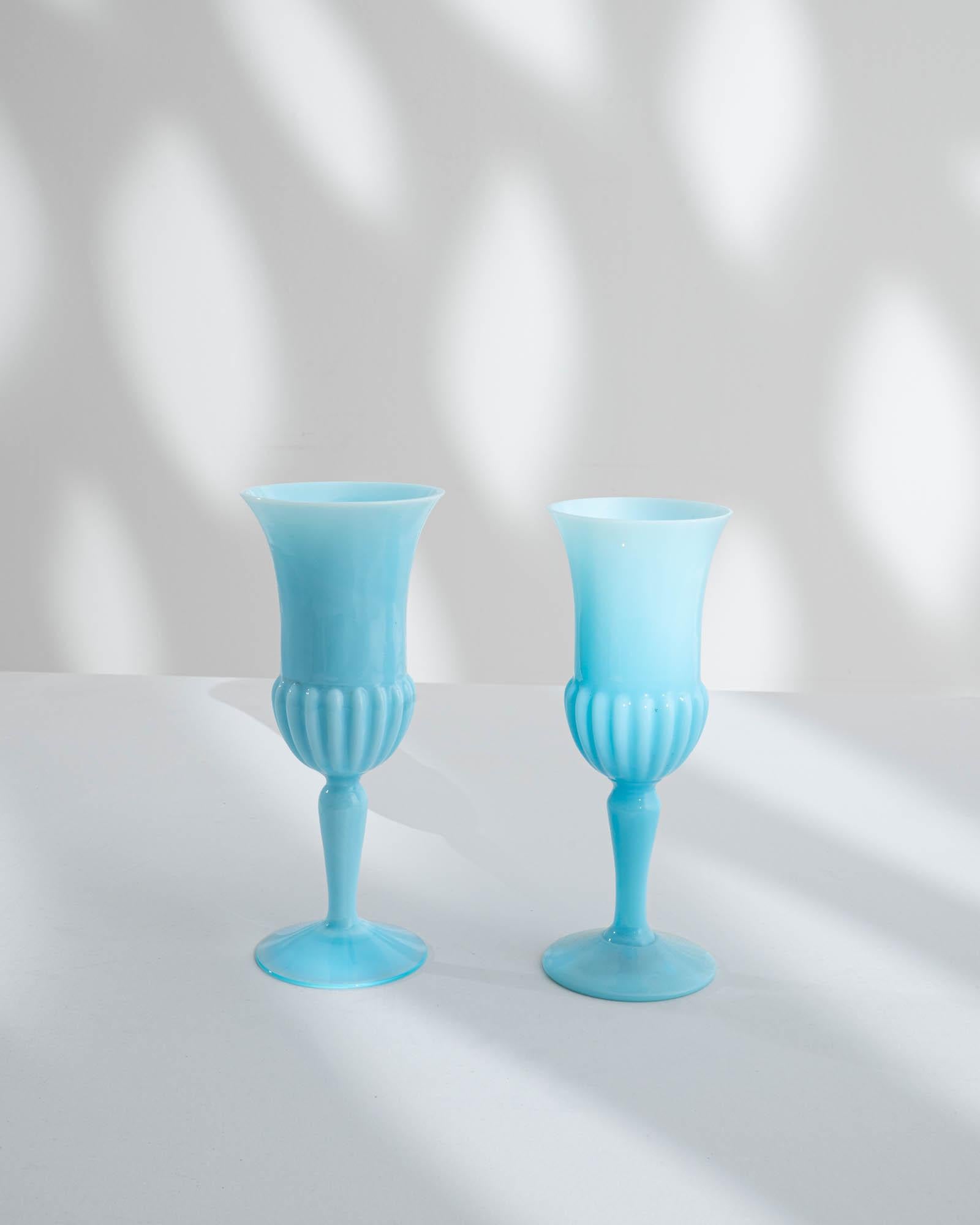 20th Century Italian Blue Glass Vase, Set of 2 In Good Condition For Sale In High Point, NC