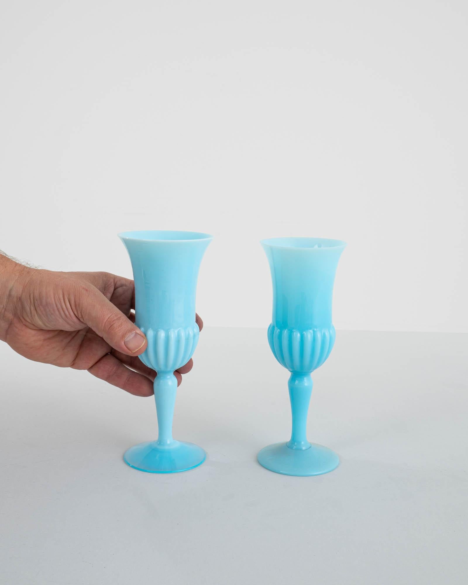 20th Century Italian Blue Glass Vase, Set of 2 For Sale 4
