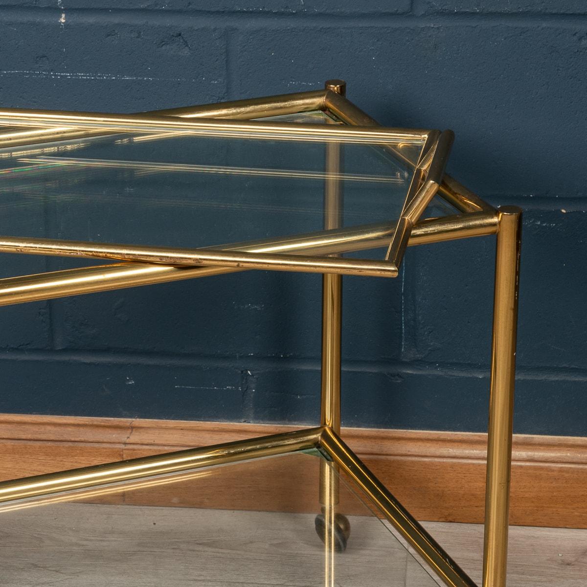 20th Century Italian Brass Framed Drinks Trolley With Lift-Out Tray, c.1980 5