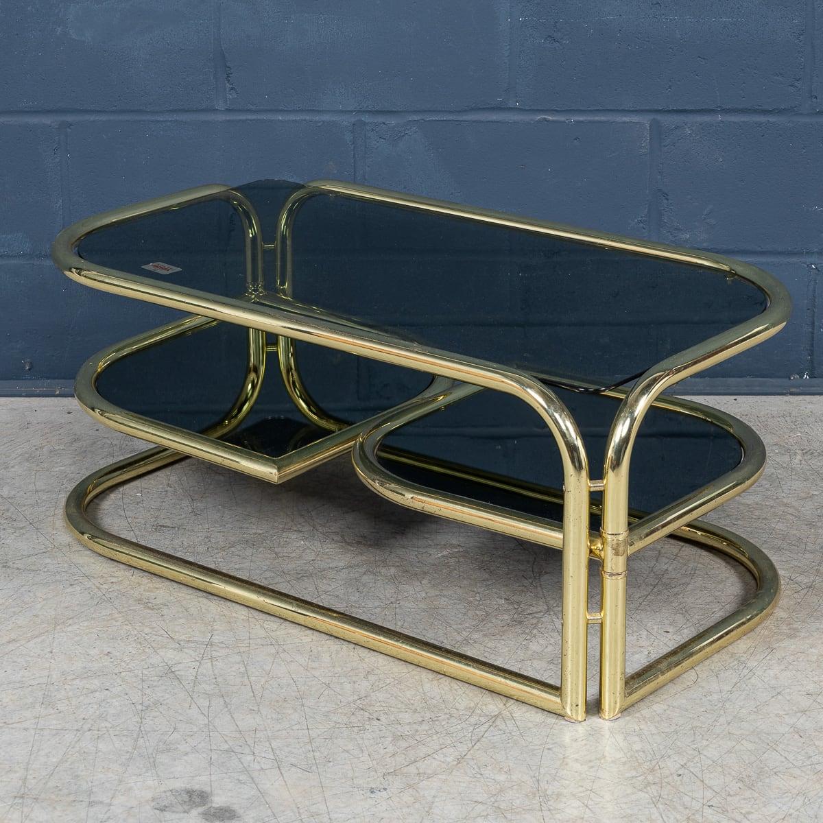 Italienischer Couchtisch mit Messingrahmen aus Rauchglas aus dem 20. Jahrhundert von Morex, um 1980 (Sonstiges) im Angebot